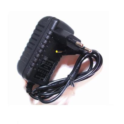 AC Stroomadapter 5V 2A  2.5mm x 0.8mm plug o.a. Kurio tablet